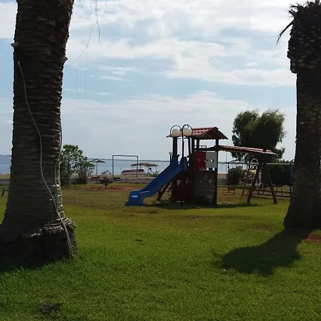 Apartment Sunny Near The Sea Gerakini