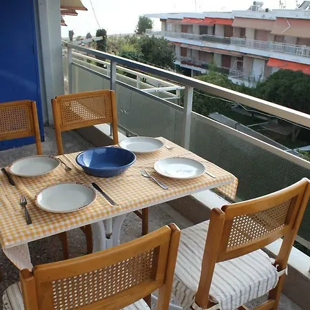 Sunny Near The Sea Apartment *